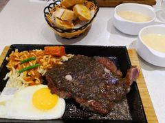 -米莱蒂亞牛排餐厅(福园广场店)