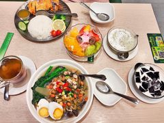 -佰搭果·广式茶餐厅(西华路店)
