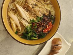 -弥勒卤鸡米线(沪瑞线店)