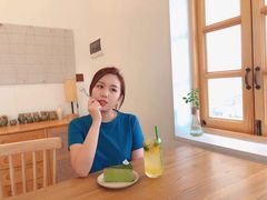 -花苑里咖啡(威远店)