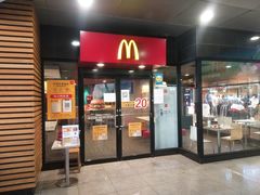 门面-麦当劳(西安友谊西路店)