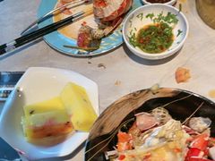 -雍容荟帝王蟹活龙虾展台自助(IFS黑金店)