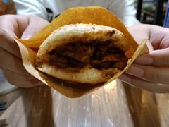 -炙热童年·老北京炙子烤肉(南锣鼓巷店)