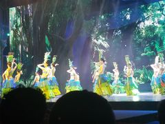 景点-勐巴拉娜西大剧院