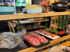 -鹿鸣山草本茶香火锅(园西路店)