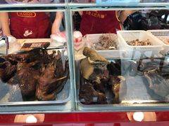 -王浩儿纪六孃甜皮鸭(凌云大厦店)