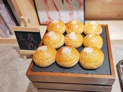 -昆山裕元花园酒店·温莎西餐厅