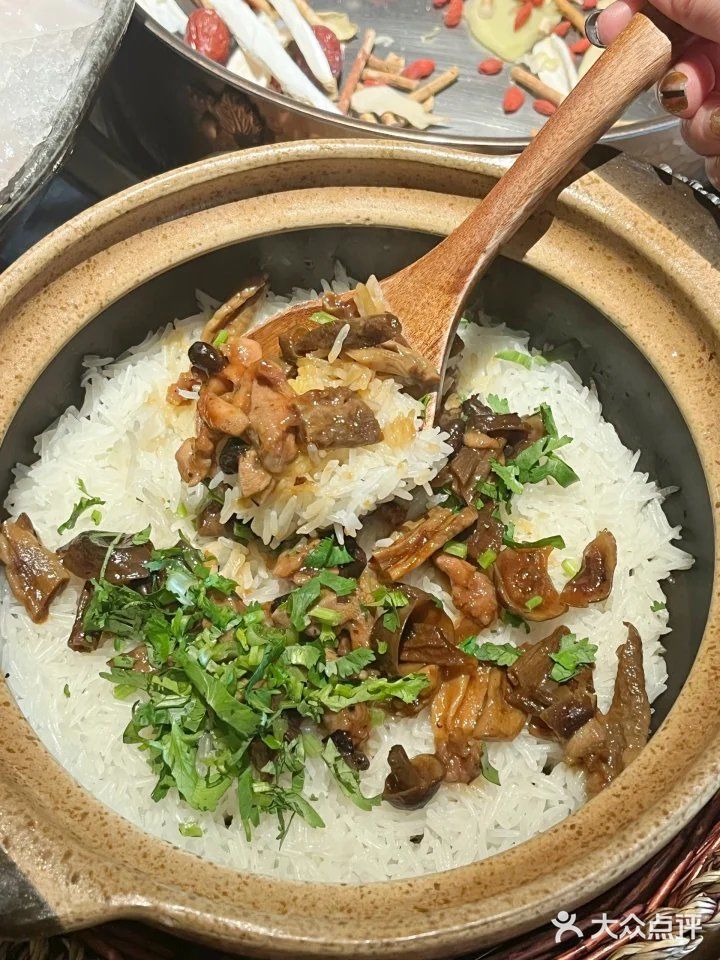 一口入魂！脆鲩鱼火锅界的颜值天花板🔥🐟