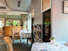 靠窗位-蝶舍·MAISON PAPILLON