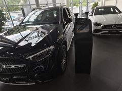 -上海德星奔驰(江杨南路店)