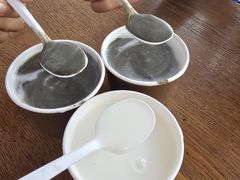 -谢怀亮芝麻茶