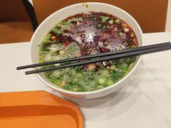 -德元兰州纯汤牛肉面(龙阳路店)