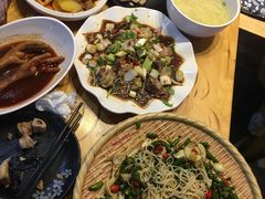 秘制耙鸡爪-二孃鸡爪爪(东郊记忆店)