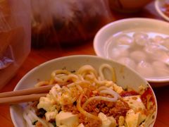 -辣辣小吃豆花米线(大观篆新农贸市场店)