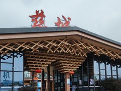 -慈城服务区-停车场