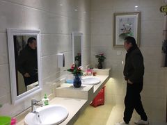 -钱万兴(塔园路店)