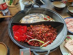 -萍姐火锅·公路夜市(武汉首店)