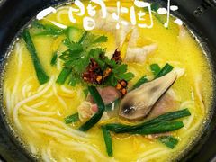 -桥香园云南过桥米线(红龙井店)