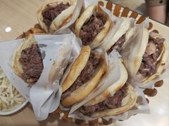 -闫家驴肉老店(华电一校店)