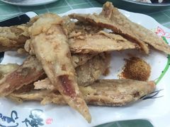 干炸比目鱼-蟹谢蒸鲜自助餐厅