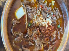 自贡水煮牛肉-懒人盐府人家·自贡大麻鱼(安贞店)