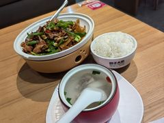 -胡子大厨·超级小炒肉(晶耀前滩店)