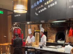 -青年公社烤鸭(熙悦天街店)