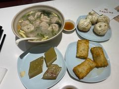 鸡汁小馄饨-光明邨大酒家(淮海路店)