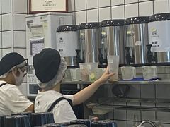 -沪上阿姨鲜果茶(桥头地铁站店)