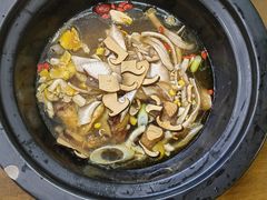 -菌乡缘·野生菌蒸汽鱼火锅(江边夜市店)