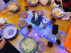 -伊穆祥牛肉面总店·清真