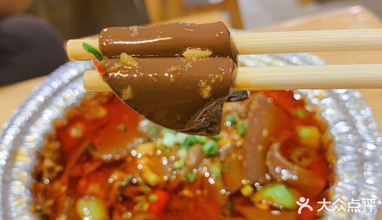 北派烧烤才是yyds！这家宝藏新店真的瞒不住啦！！