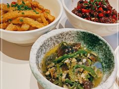 -味上湘菜馆(河马店)