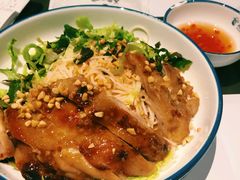 -美奈小馆·越南料理(中航城君尚购物中心店)