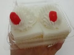 -红宝石·鲜奶小方·海派西点房(金杨店)