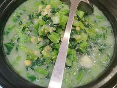 老豌豆煮时蔬-大地烙馍村(商城路店)