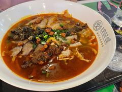 一元粉-怂猫抓子·成都冒烤鸭