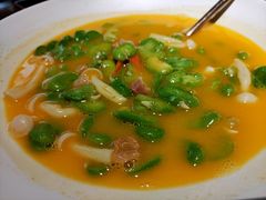 咸肉菌菇烩豆瓣-梅花境(万科店)