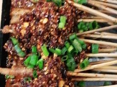 泼辣猪小串-木屋烧烤(坂田天安云谷店)