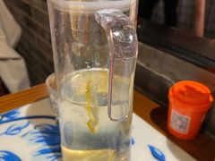 -川流不息·地道川菜·小龙虾(新松江路店)