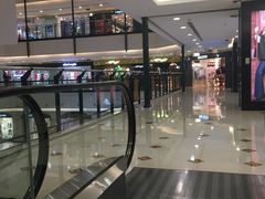 -梅龙镇广场