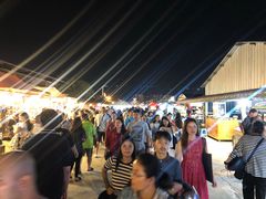 -席娜卡琳火车铁道夜市