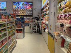 -名创优品(广东省广州琶洲保利广场店)