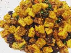 脆哨土豆粒-泉味道贵州厨房(三里河店)