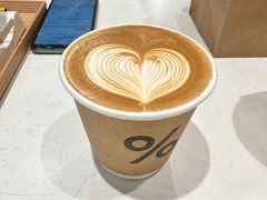 咖啡拿铁-% Arabica阿拉比卡咖啡(前滩太古里店)
