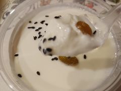 自制老酸奶-贯贯吉·清真餐厅(浙江中路店)