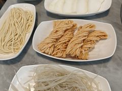 -光头药膳鸡(莱茵小镇店)