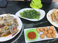 -小海豚•老字号海鲜餐厅(天涯店)