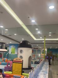 -孩子王童乐园(唐山万达广场店)