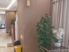 -爱康国宾体检中心(五角场万达广场分院)